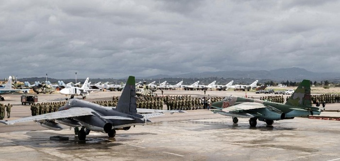 More Russian warplanes leave Syria as Kerry plans Moscow visit